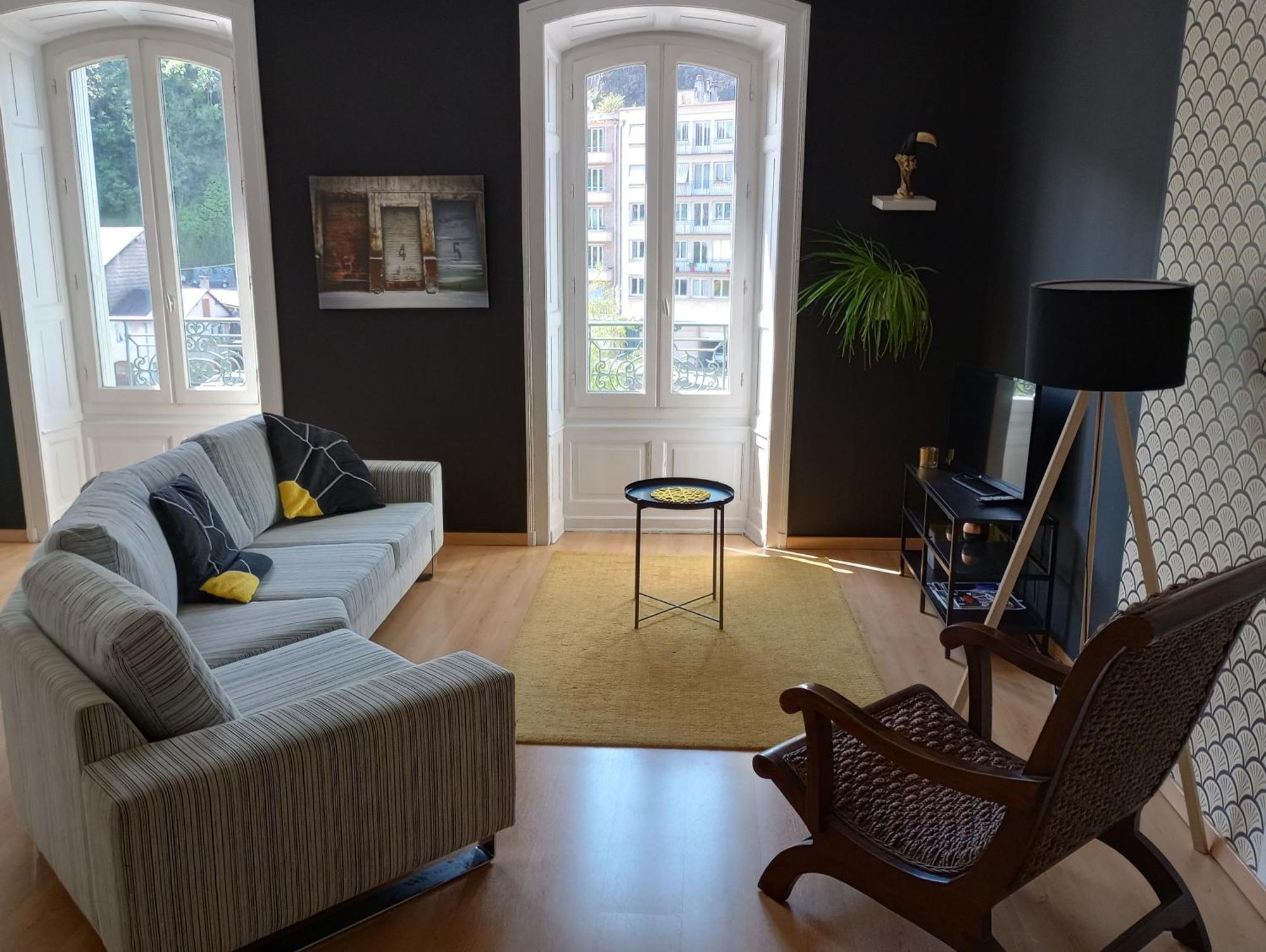 Tulle : Bel Appartement Lumineux En Centre Ville Экстерьер фото